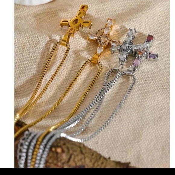 Anthropologie Cross 18K Gold Stainless Steel Waterproof Necklace - Picture 6 of 15